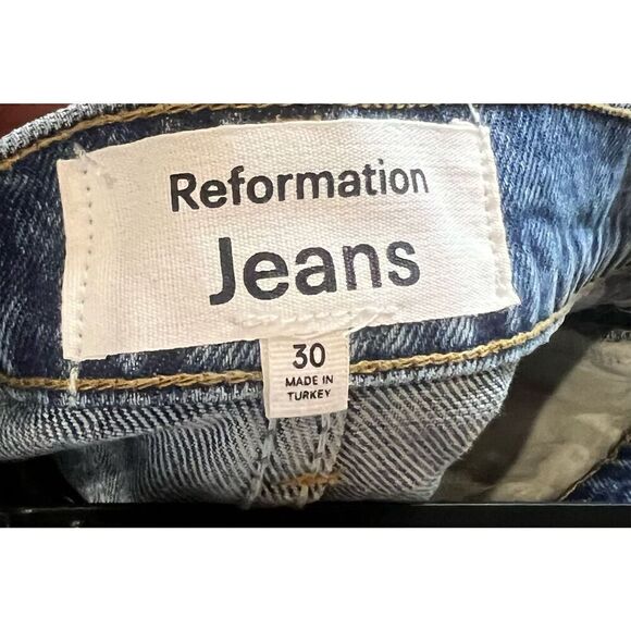Reformation Charlie High Rise Jean Short Fauna Embroidery NWT Size 30 - Picture 6 of 6